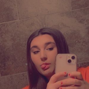 Meet your Posher, Lauran